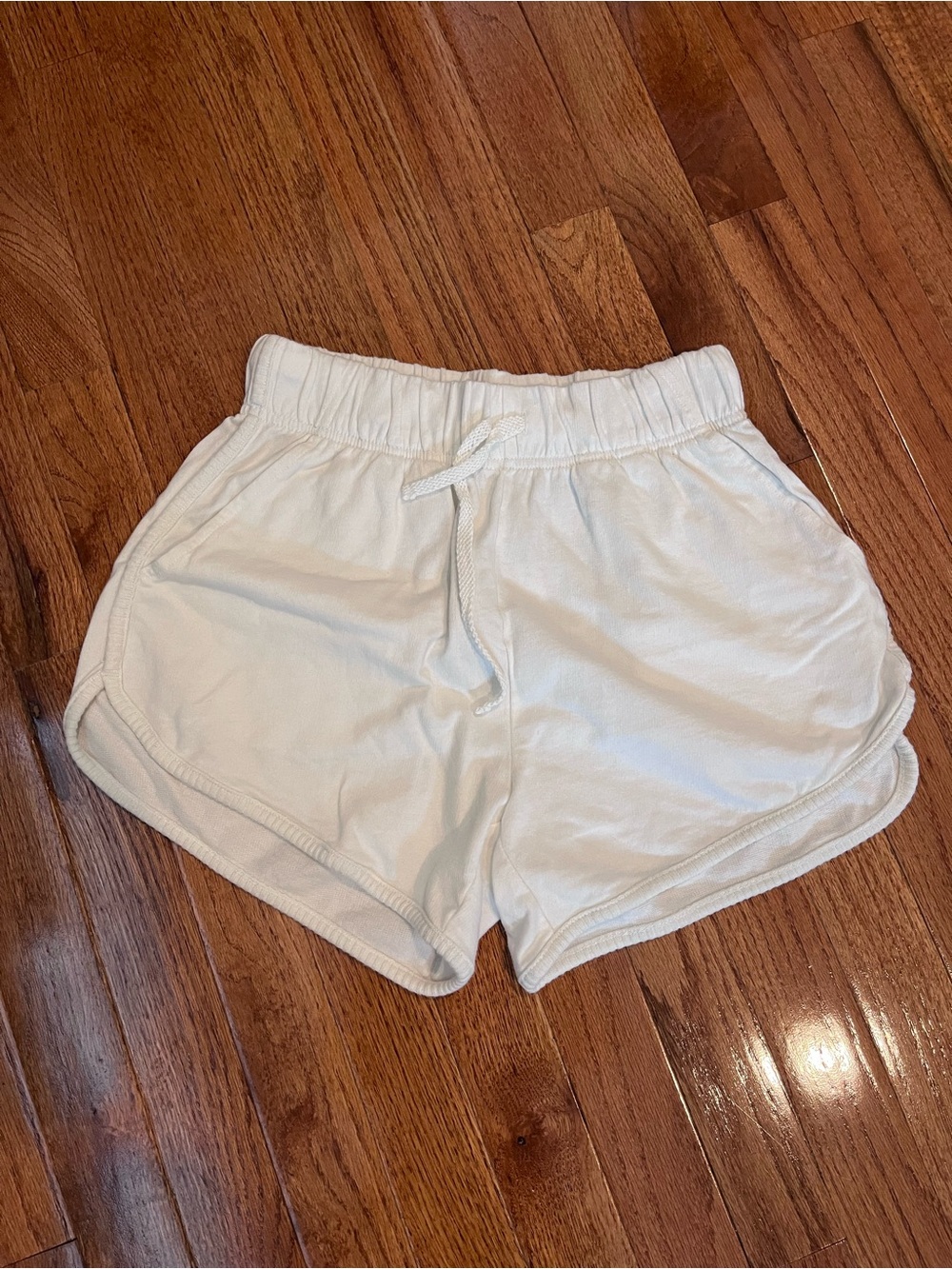 aerie White Elastic Waistband Athletic Shorts